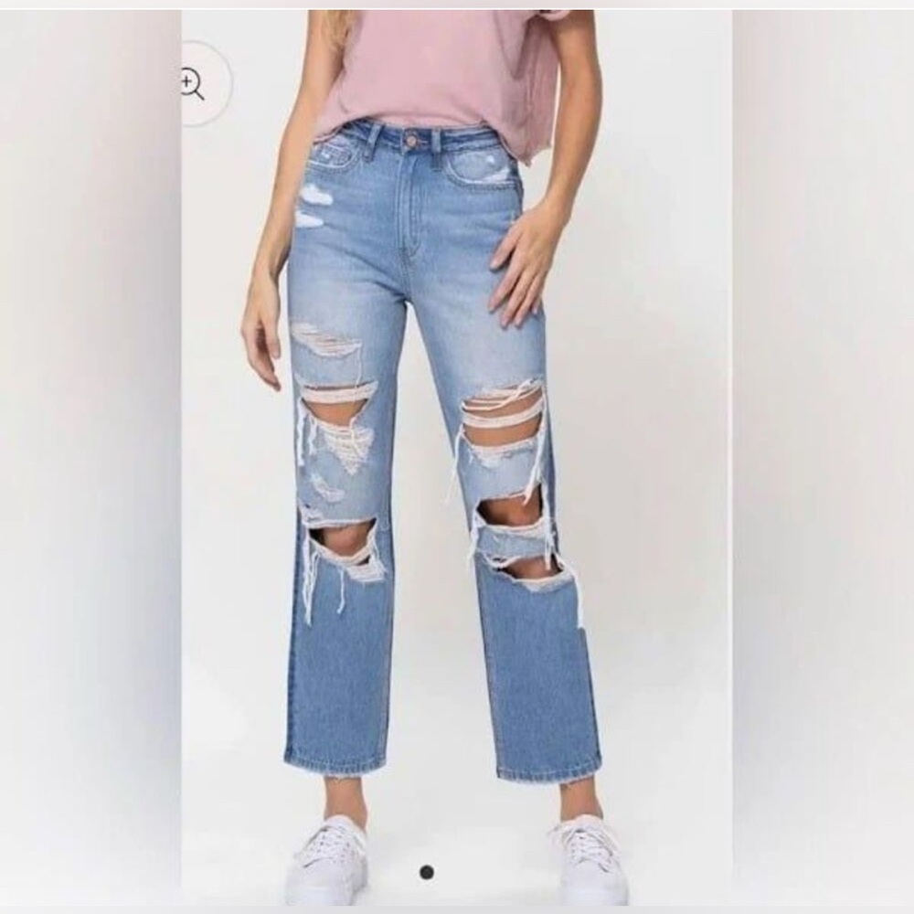 NWT size 30 Buckle Vervet High-Rise Alyssa
'90s Vintage Straight Baggy Ripped
